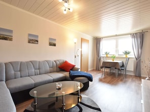 Apartment | Living area