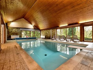 Villa | Pool | Indoor pool, outdoor pool - Durbuy Forest Villa With Pool (Durbuy)