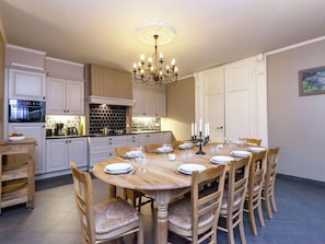 Dining - Authentic 18th Century Farmhouse with Fireplace near Bruges (Bruges)