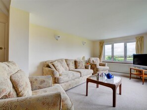 DVD player - Spacious Apartment in Saint Merryn With Garden (Padstow)