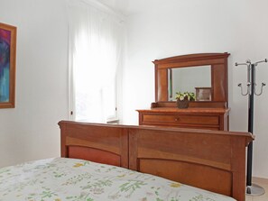 Apartment | 1 bedroom, individually furnished, bed sheets - Belvilla by OYO Fiore (Modigliana)