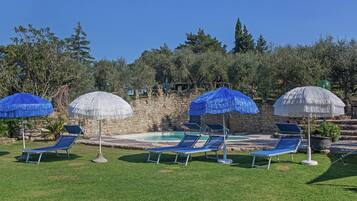 Apartment | Pool | Outdoor pool