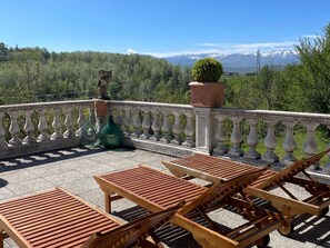 House | Exterior - Holiday Home in Langhe With Pool and Terrace (Bastia Mondovì)