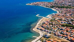 Exterior - Spacious Holiday Home in Dalmatia near Beach (Vir)