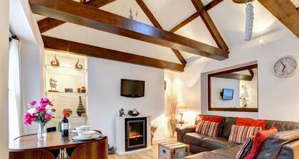 Luxurious Holiday Home Near the Beach at Looe Cornwall