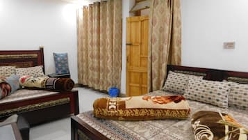 Family Room | Iron/ironing board (on request), free WiFi