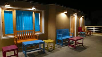 Kawasan tempat duduk lobi