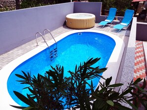 Villa | Pool - Apartment in Dramalj Near Beach (Crikvenica)