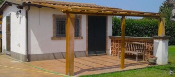 Holiday Home with Private Swimming Pool near Sea