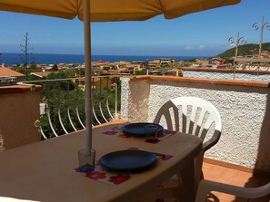 House | Dining