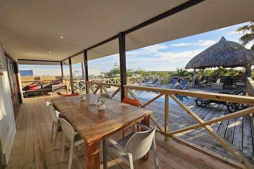 Villa | Balcony