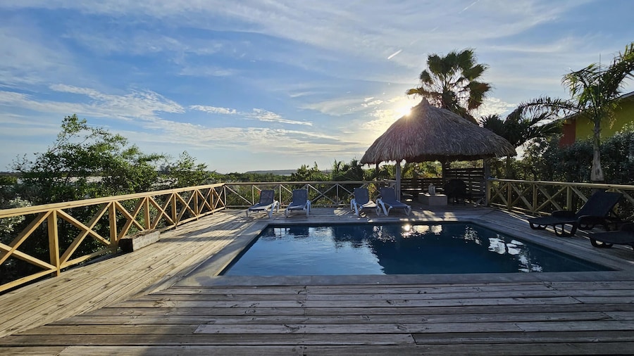 Villa at Damasco Resort Near Jan Thiel