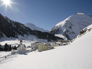Exterior - Modern Apartment in Tyrol Near Ski Area (Soelden)