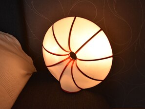 4 Schlafzimmer, individuell eingerichtet, Bettwäsche
