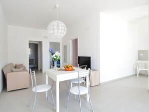 Apartment | Living room - Charming Apartment in Marina Di Ragusa With Pool (Ragusa)