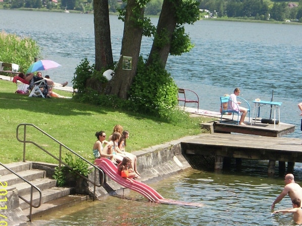 Pool - Lovely Villa in Carinthia With Sunbathing Lawn (Treffen)