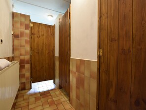 Shower - Spacious House With Panoramic View Over the Ourthe Valley (Houffalize)