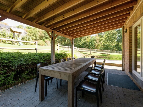 Balcony - Luxurious Villa in Heure With Sauna (Somme-Leuze)