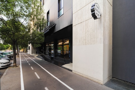 Front of property. The Social Hub Bologna