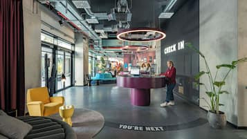 Borne des arrivées/des départs