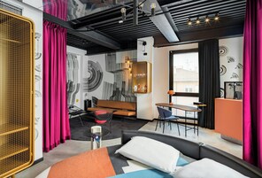 Down comforters, in-room safe, desk, free WiFi