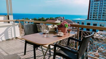 Basic Apart Daire | Balkon manzarası