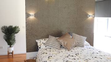 4 dormitorios, escritorio, tabla de planchar con plancha y wifi gratis