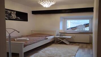 3 Schlafzimmer, kostenloses WLAN, Bettwäsche