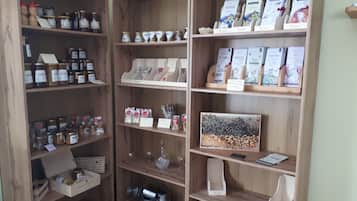 Gift shop