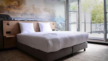 Coffres-forts dans les chambres, bureau, Wi-Fi gratuit, draps fournis