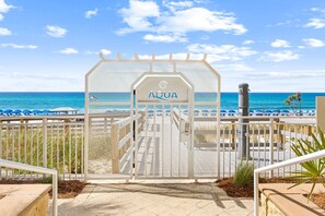 Property grounds - Updated! New Pics Coming Soon! Gulf front condo on the 18th floor! Beach service included! (Panama City Beach)