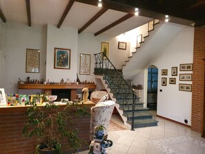 Villa | Living room | Fireplace