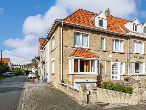 Pretty Holiday Home in Nieuwpoort-bad With Terrace