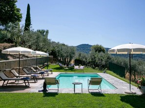 Villa | Pool | Indoor pool, outdoor pool