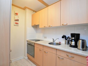 Kühlschrank, Ofen, Geschirrspüler, Toaster
