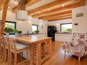 獨棟房屋 | 私人廚房 | 兒童餐椅、鍋具/餐盤/廚房用品