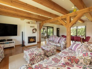 獨棟房屋 | 起居區