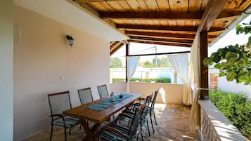 Villa | Restauración