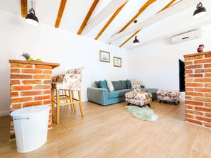 Villa | Living area