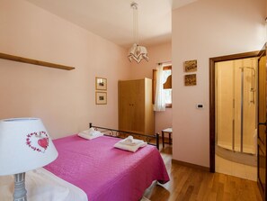 Villa | 4 slaapkamers, individueel gemeubileerd, een strijkplank/strijkijzer
