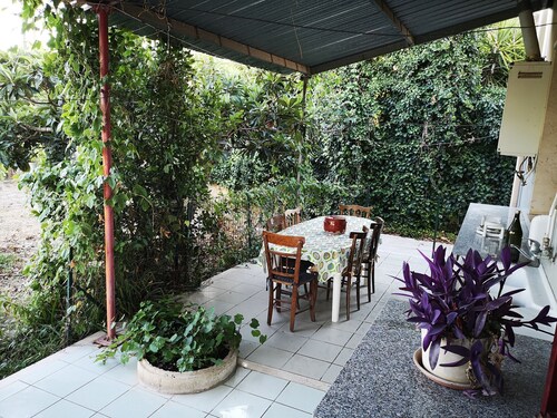 Tasteful Holiday Home in Comiso With Garden