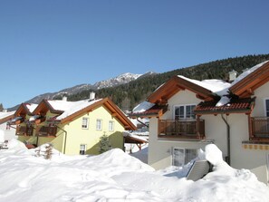 Exterior - Cozy Villa With Private Swimming Pool in Kötschach-mauthen (Kotschach-Mauthen)