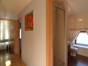 Ferienhaus | Badezimmer | Badewanne