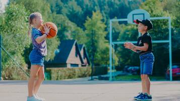 Cottage | Lapangan olahraga