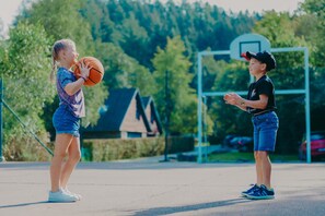 Cottage | Sport court