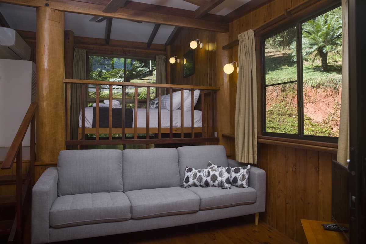 Premium bedding, pillowtop beds, free WiFi, bed sheets