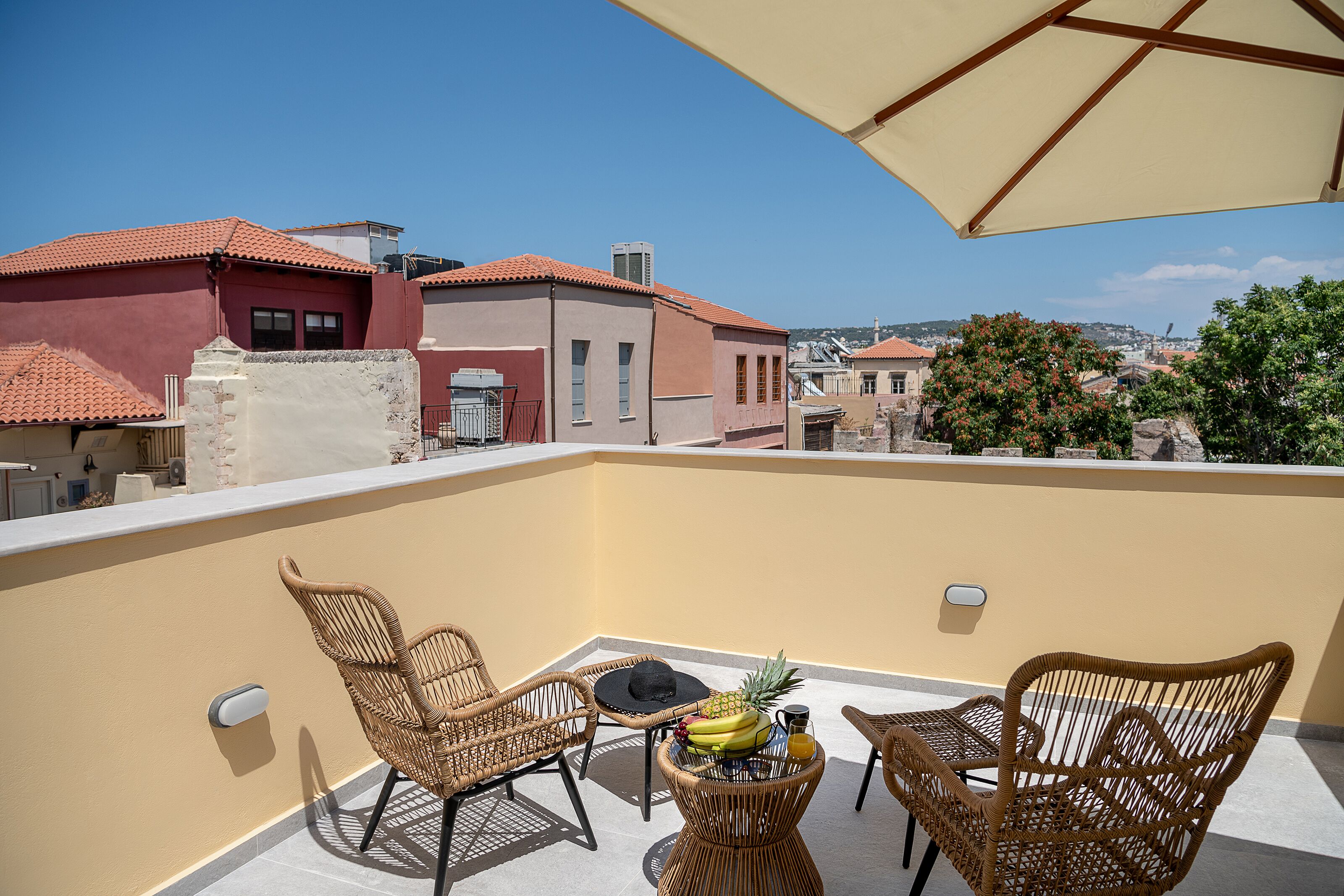 Superior Double Room, City View | In-room safe, desk, soundproofing, iron/ironing board