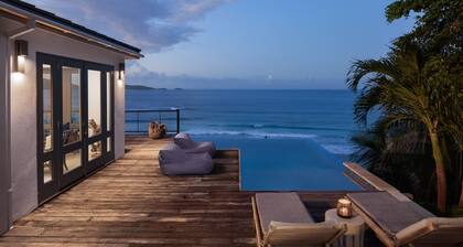 THE BEACH HOUSE - beach-chic luxury just steps from Long Bay beach