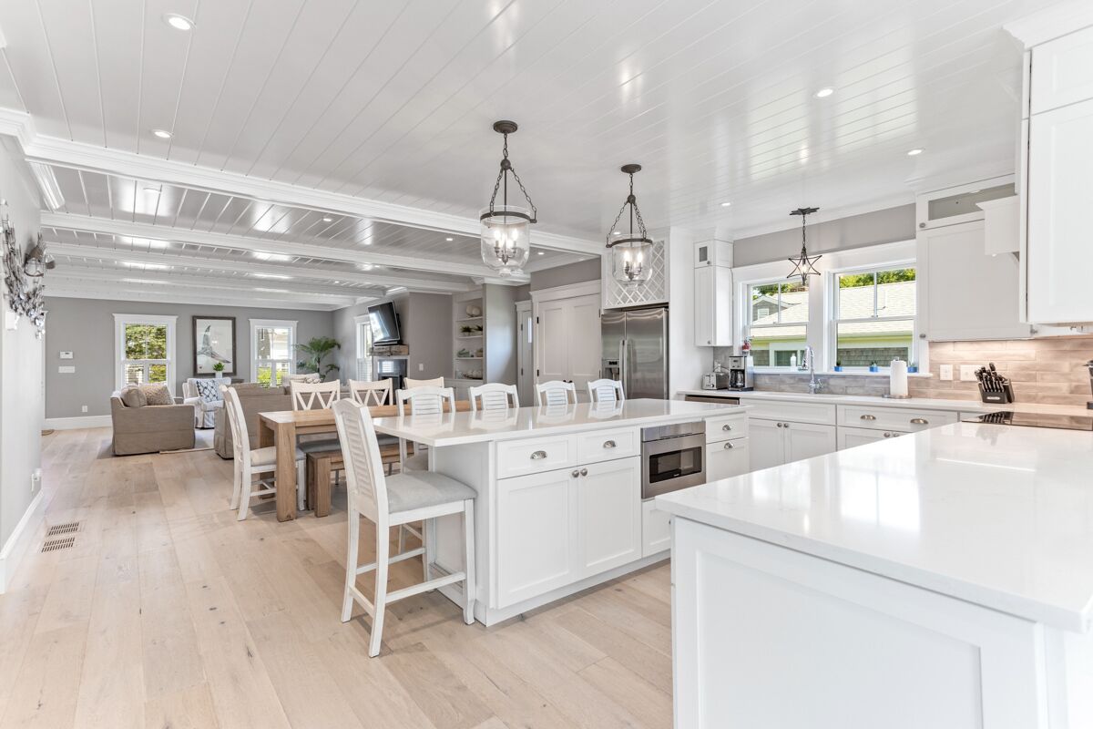 冰箱、微波炉、烤箱、炉灶