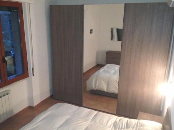 Apartment, 1 Schlafzimmer | 1 Schlafzimmer, kostenloses WLAN, Bettwäsche